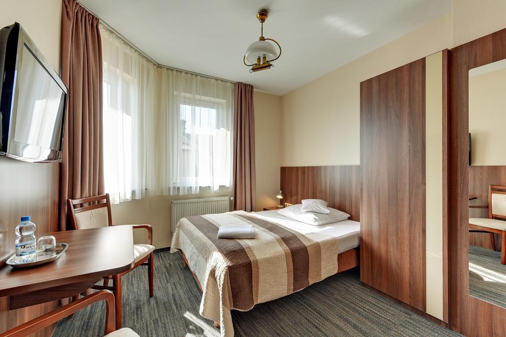 Bed and Breakfast Abak Гданськ Екстер'єр фото